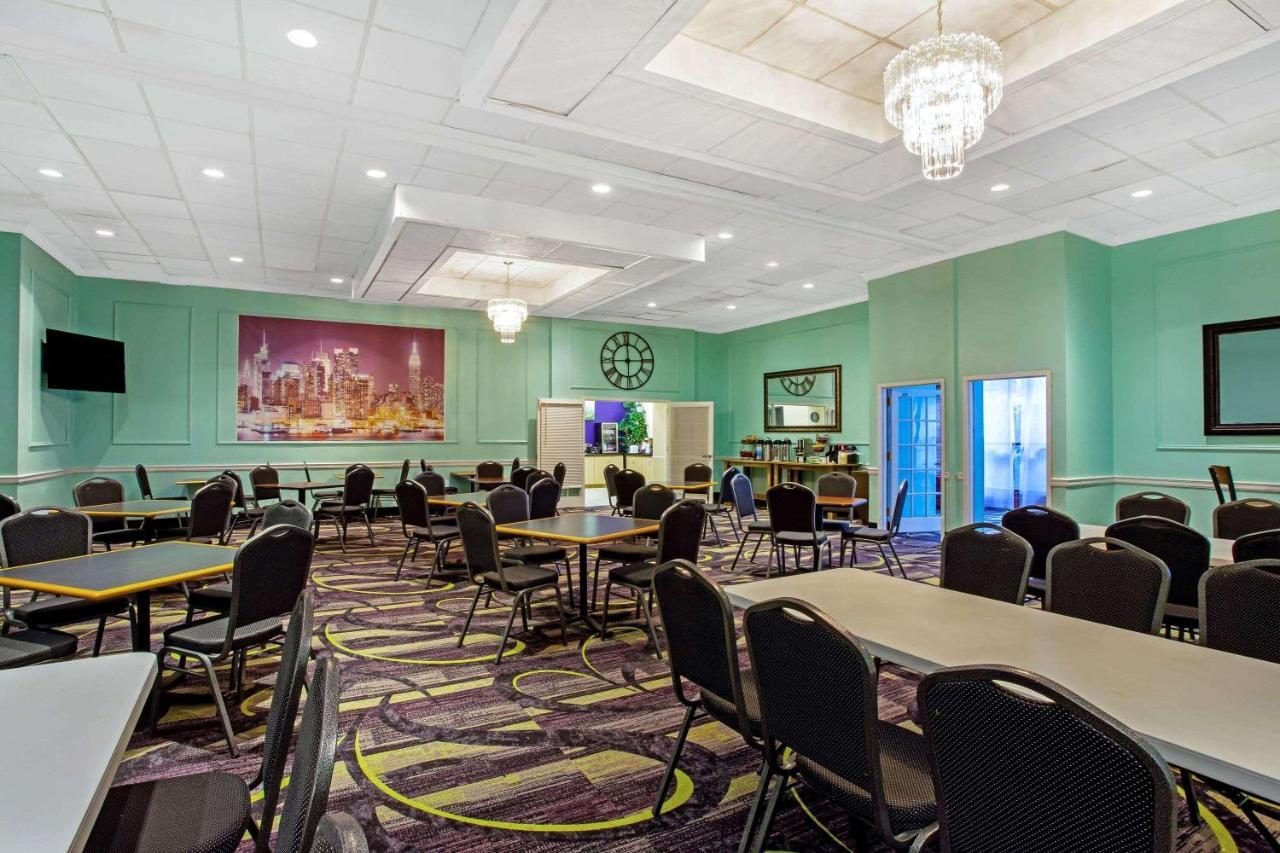 La Quinta By Wyndham Armonk Westchester Cnty Apt Екстер'єр фото